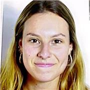 Profesora de apoyo escolar, con un nivel C1 de inglés. También puedo dar clases de apoyo en francés